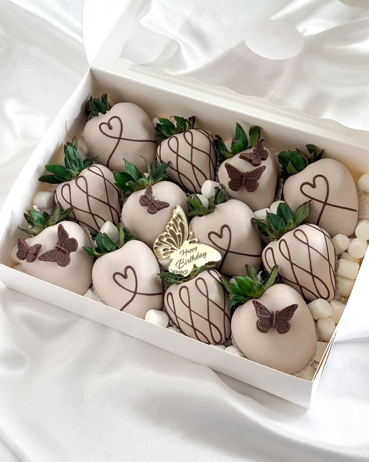Happy Birthday Chocolate Covered Strawberries