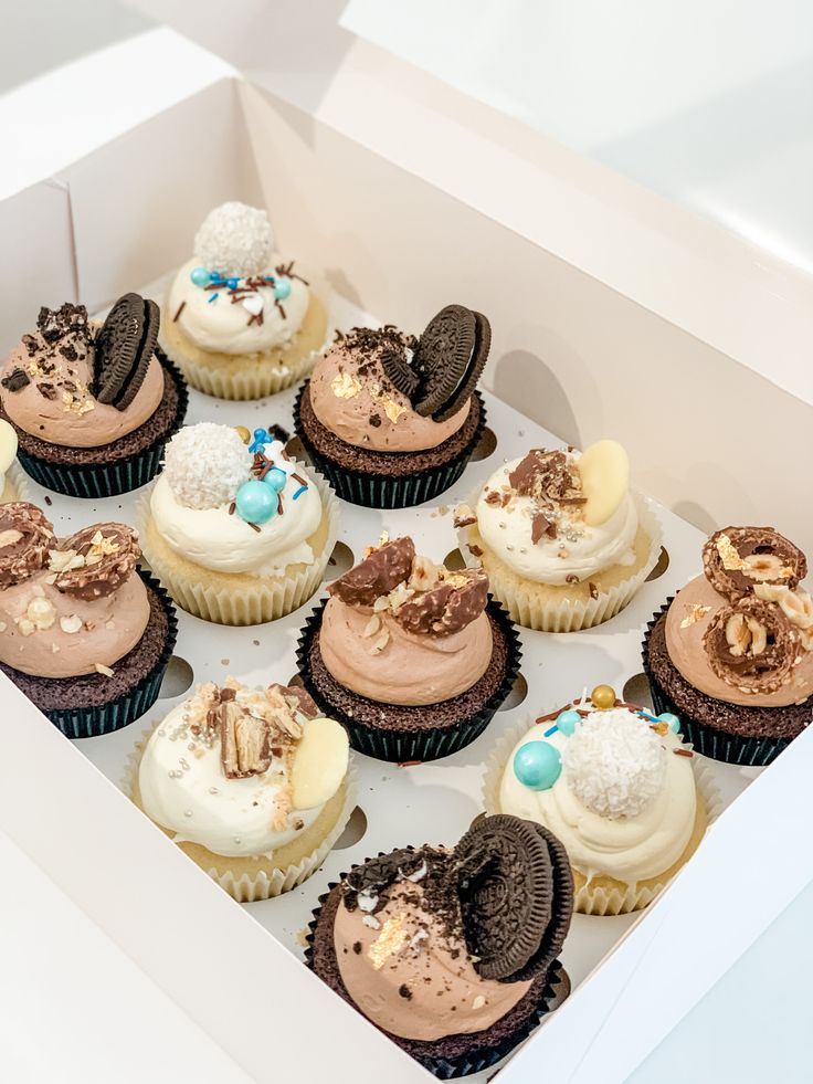 Corporate Select 1 Cupcakes